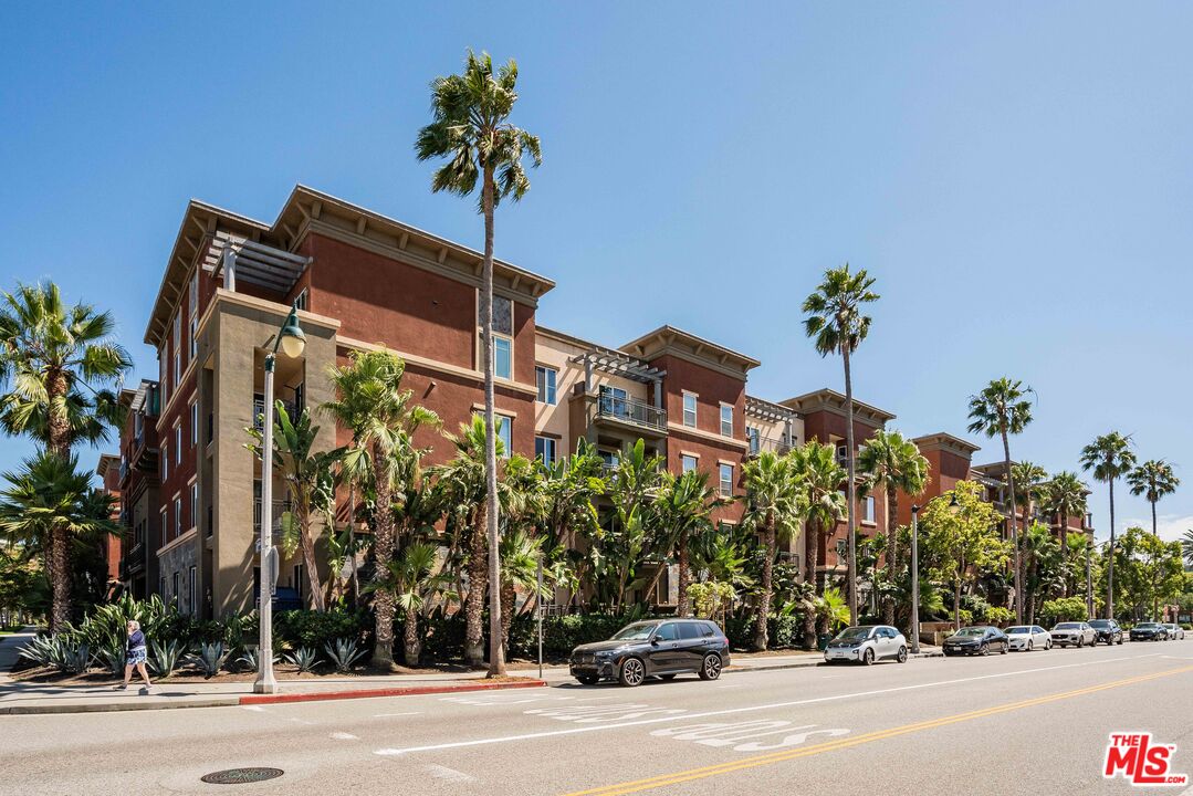 6020 Seabluff Dr Unit: 409