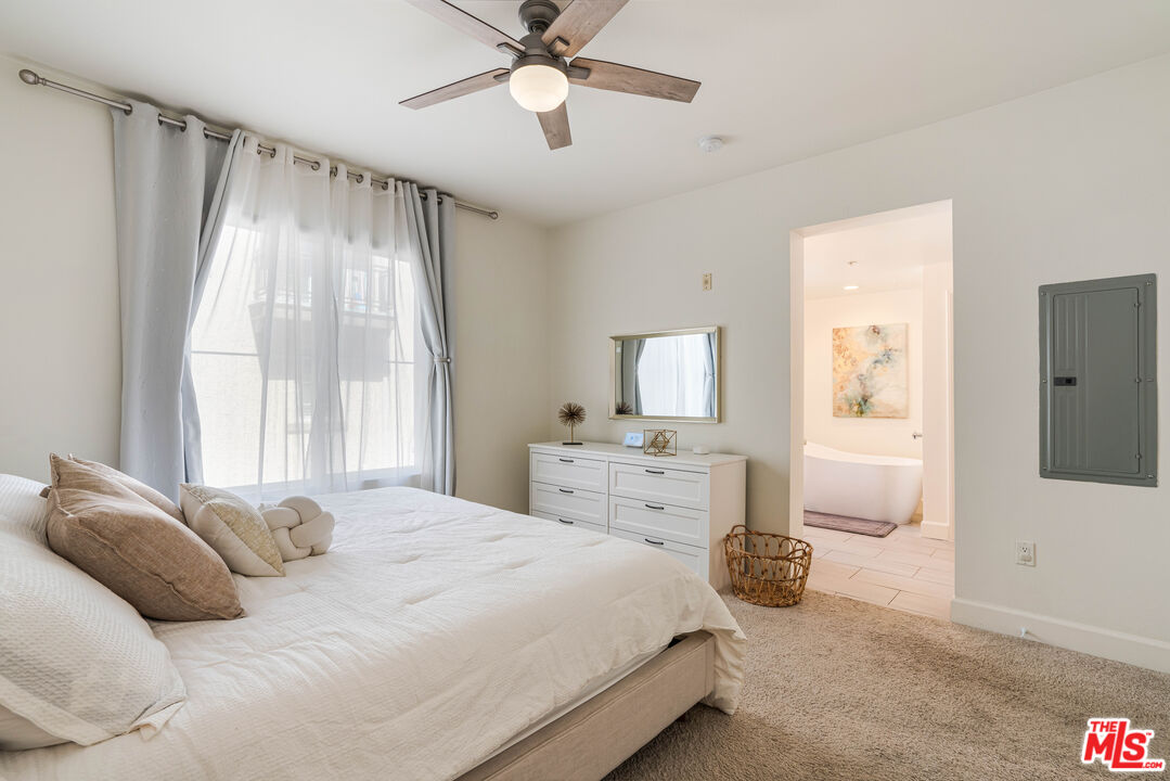 6020 Seabluff Dr Unit: 409