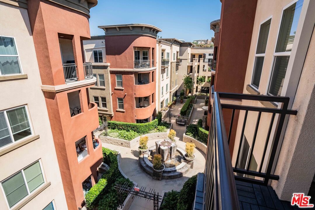 6020 Seabluff Dr Unit: 409