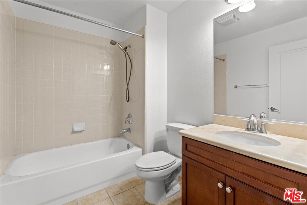 6021 Dawn CRK Unit: 6