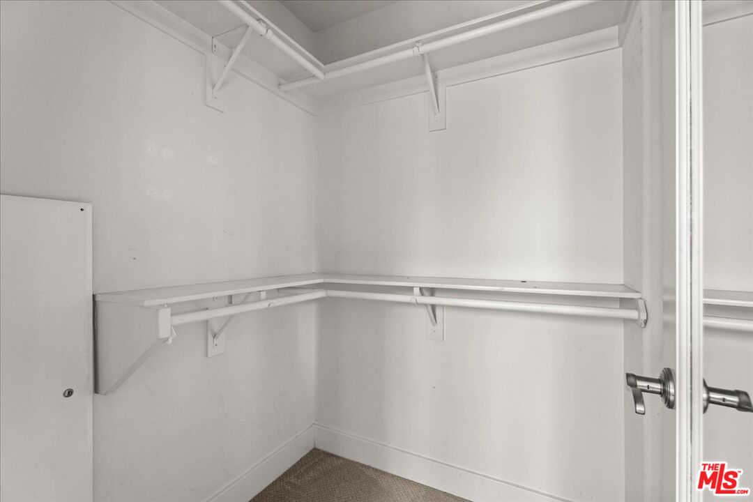 6021 Dawn CRK Unit: 6