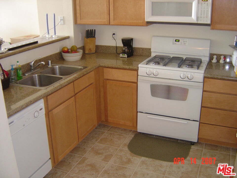 6400 Crescent Park Unit: 415