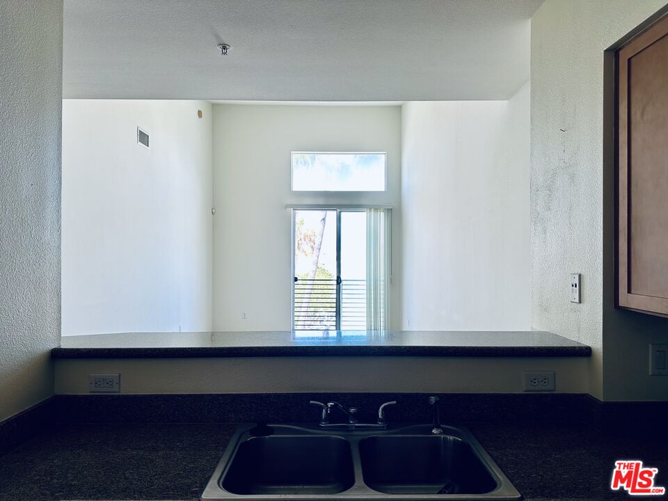 6400 Crescent Park Unit: 415