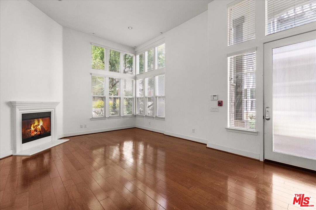 6010 Celedon Crk Unit: 5