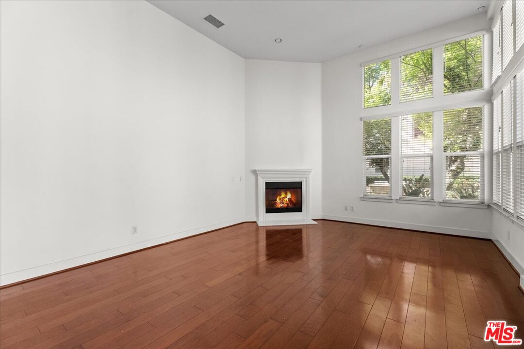 6010 Celedon Crk Unit: 5