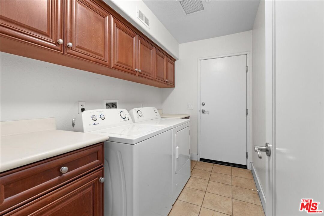 6010 Celedon Crk Unit: 5