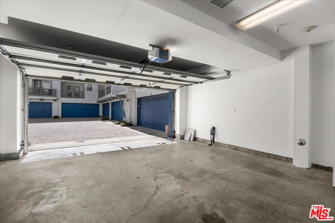 6010 Celedon Crk Unit: 5