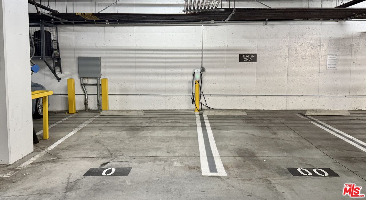 12920 RUNWAY RD Unit: 162