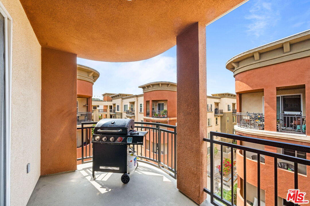 6020 Seabluff Dr Unit: 414