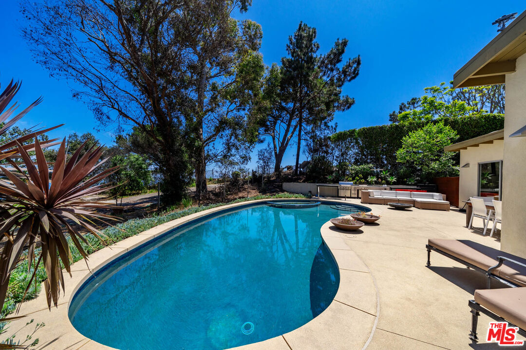 20556 Little Rock Way