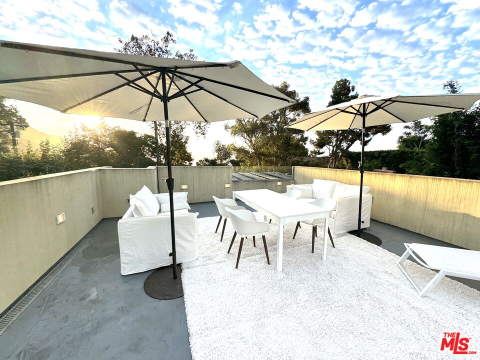 20556 Little Rock Way