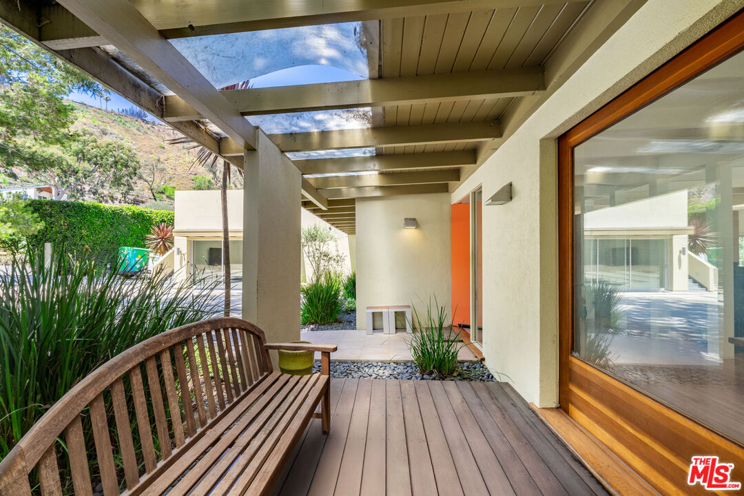 20556 Little Rock Way