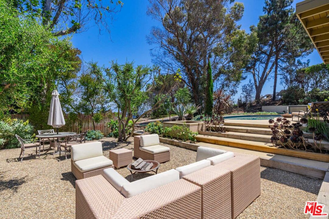 20556 Little Rock Way