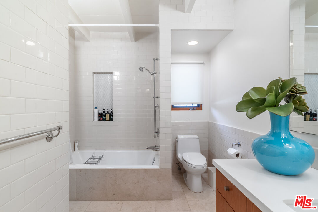 20556 Little Rock Way