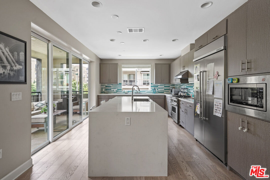 12534 W FIELDING CIR Unit: 2