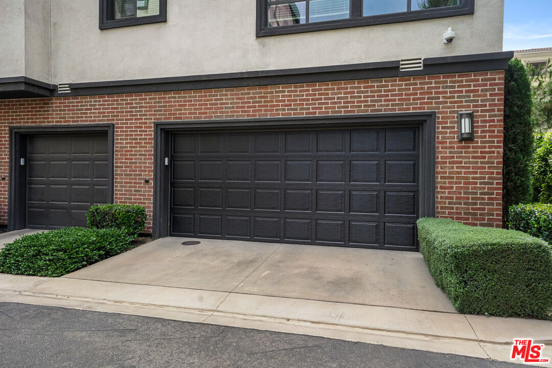 12534 W FIELDING CIR Unit: 2