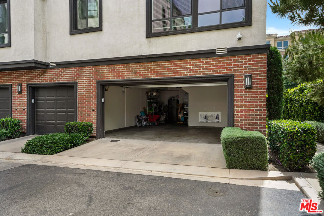 12534 W FIELDING CIR Unit: 2