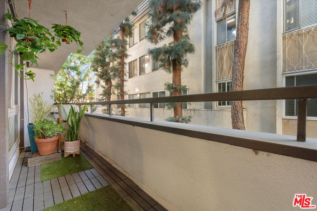 6001 Canterbury Dr Unit: 110