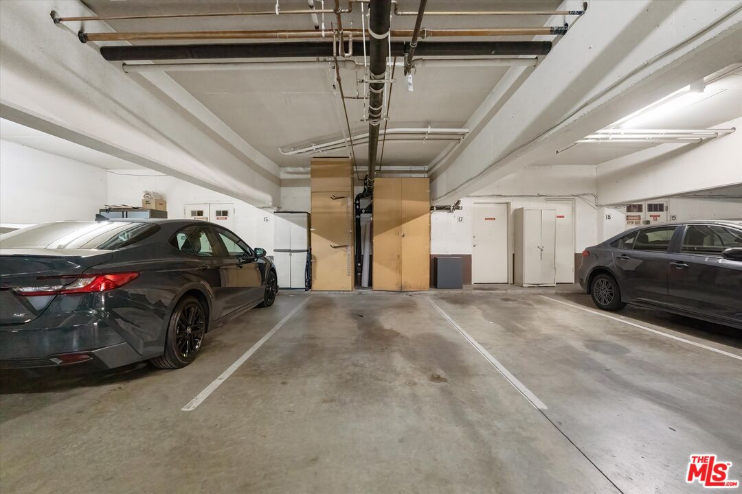 6001 Canterbury Dr Unit: 110