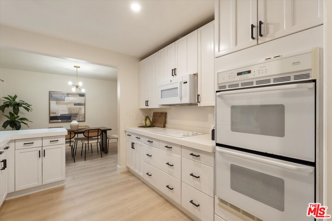 6001 Canterbury Dr Unit: 110