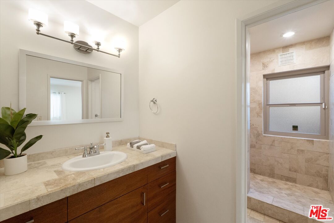 6001 Canterbury Dr Unit: 110