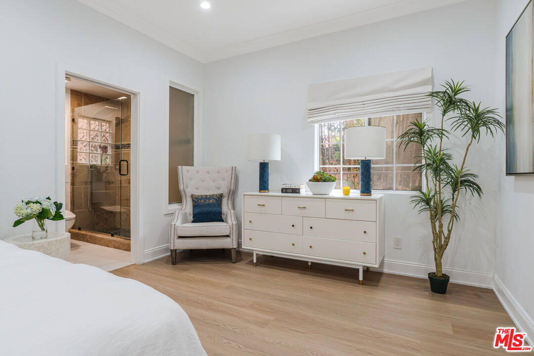 1531 12th St Unit: 1