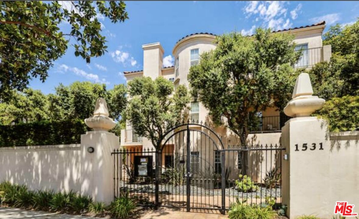 1531 12th St Unit: 1