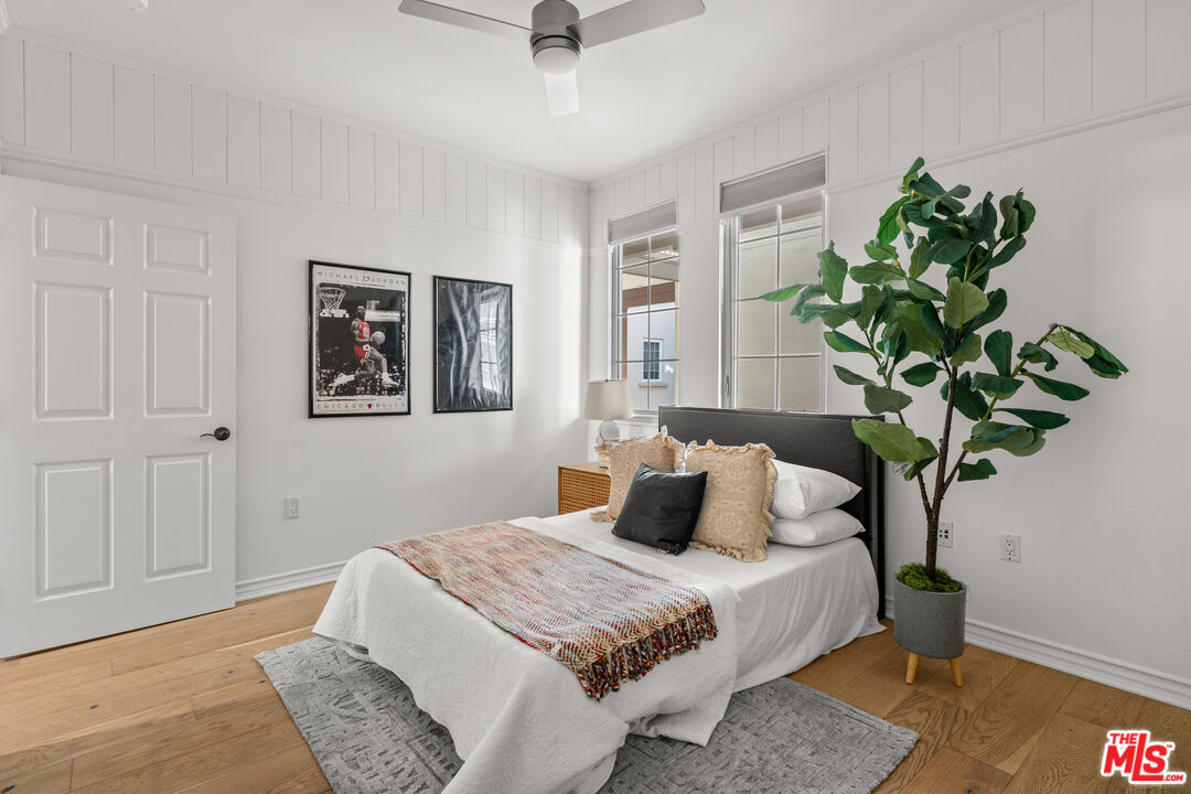 5935 Playa Vista Dr Unit: 113