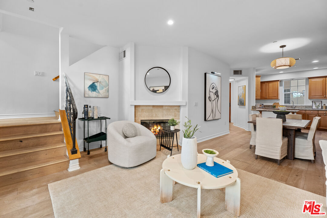 5935 Playa Vista Dr Unit: 113