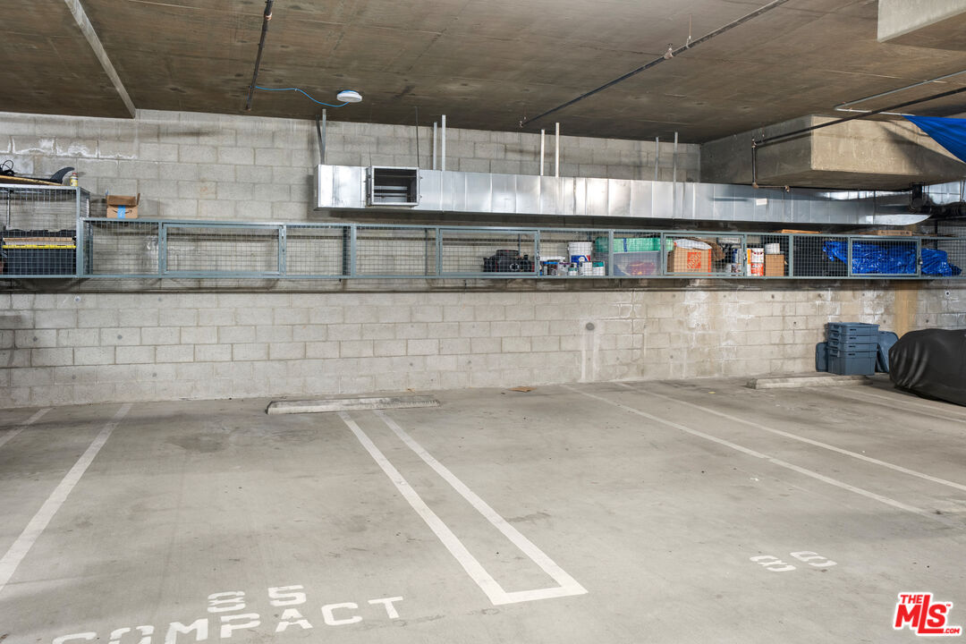 5935 Playa Vista Dr Unit: 113