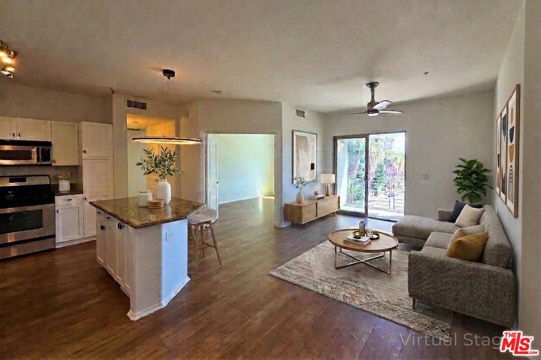 100 S Alameda St Unit: 455