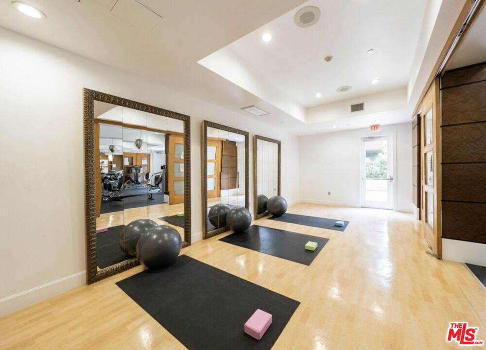 100 S Alameda St Unit: 455