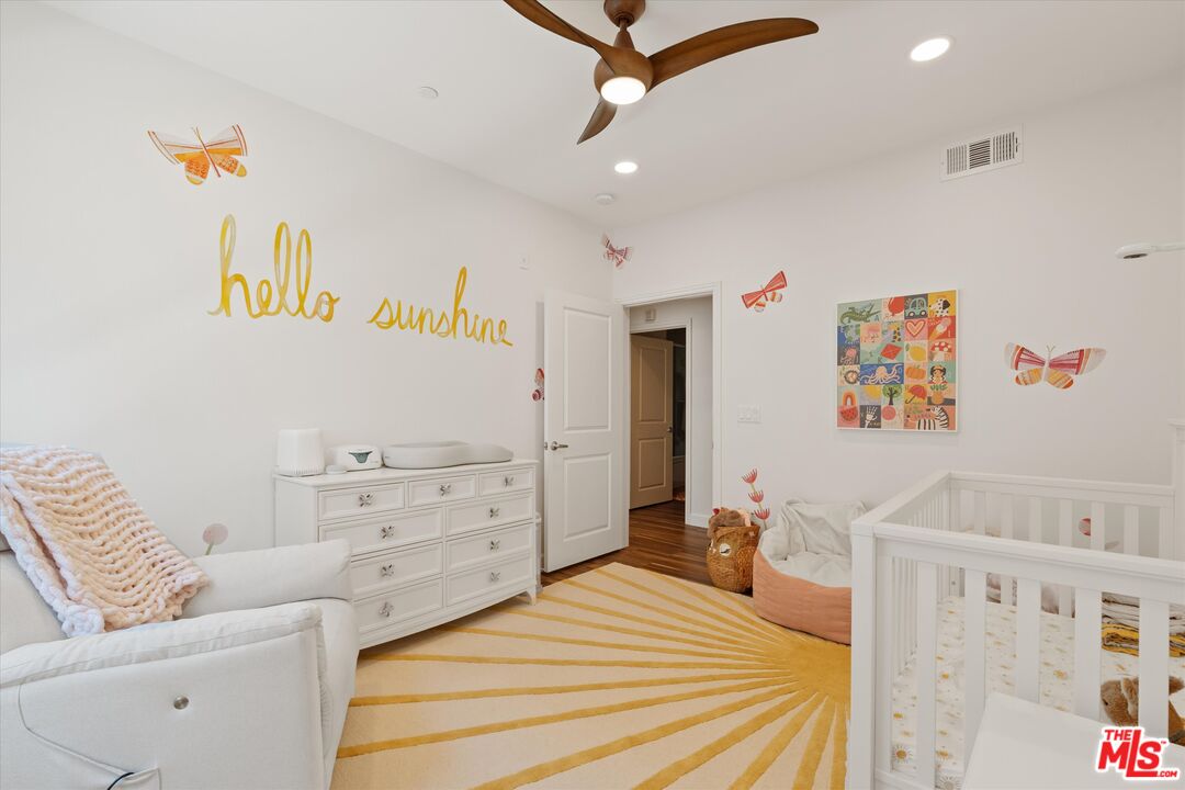 12883 Runway Rd Unit: 1