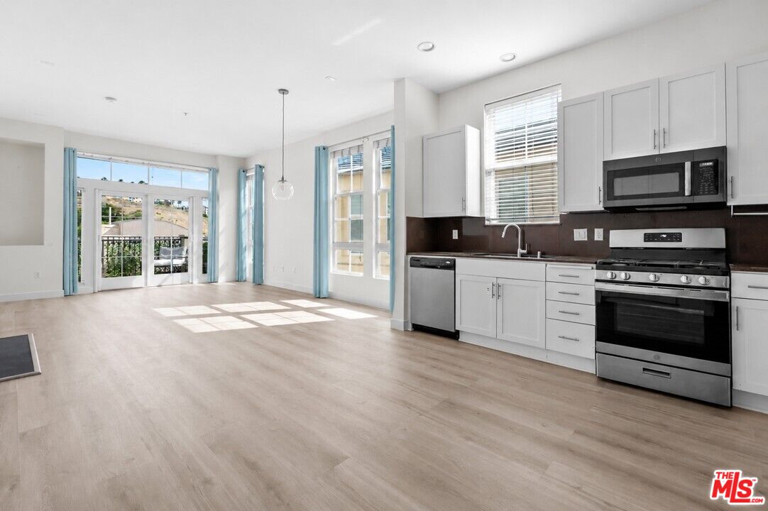 13020 PACIFIC PROMENADE Unit: 406