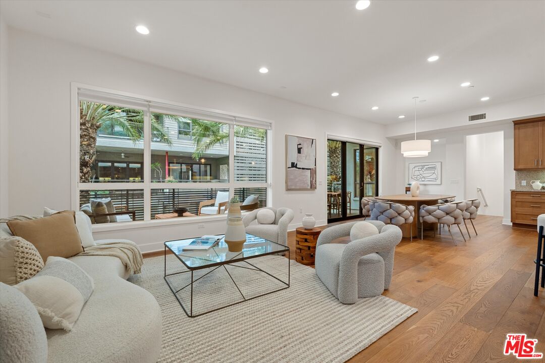 5850 Mcconnell Ave Unit: 1