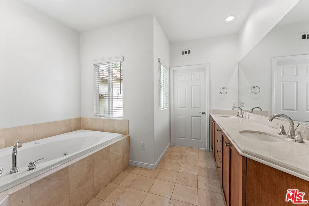 5738 Celedon Crk