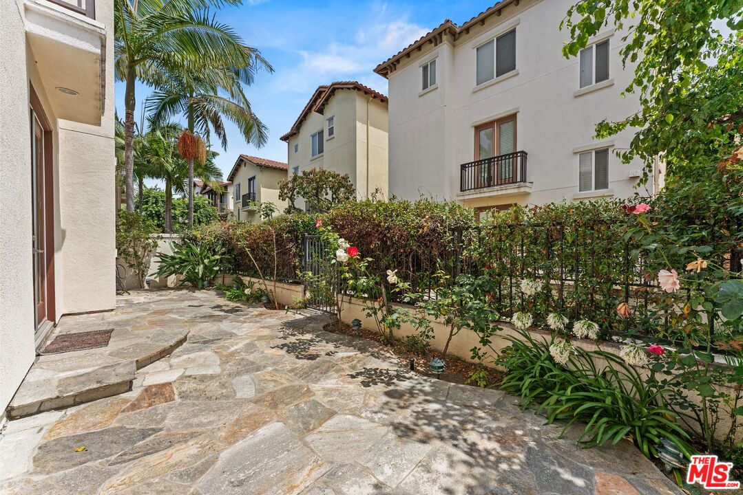 5738 Celedon Crk