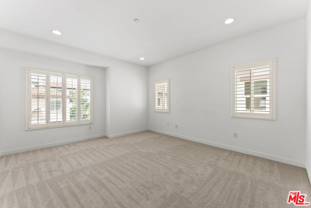 5738 Celedon Crk