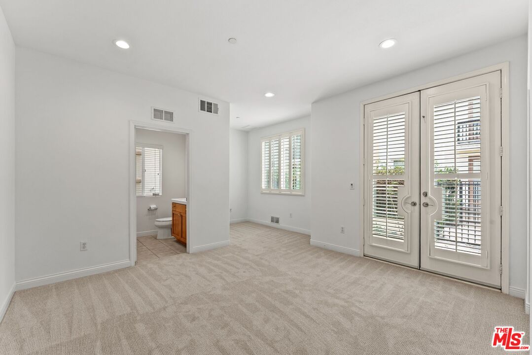 5738 Celedon Crk