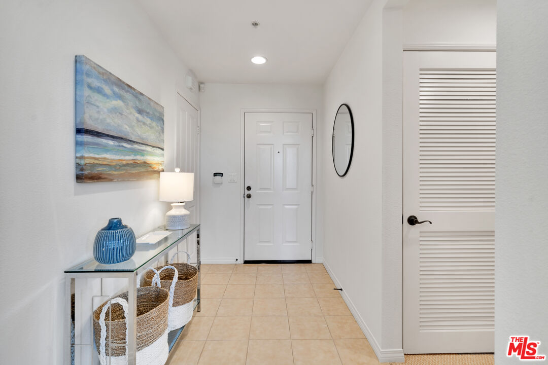 6020 Seabluff Dr Unit: 438