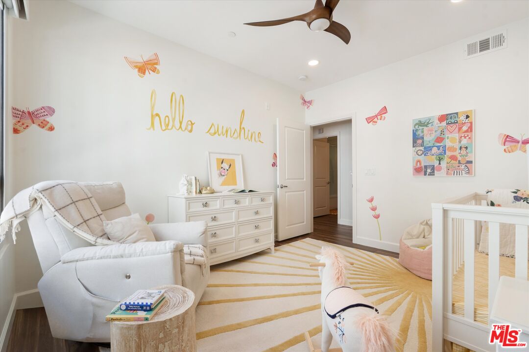12883 Runway Rd Unit: 1