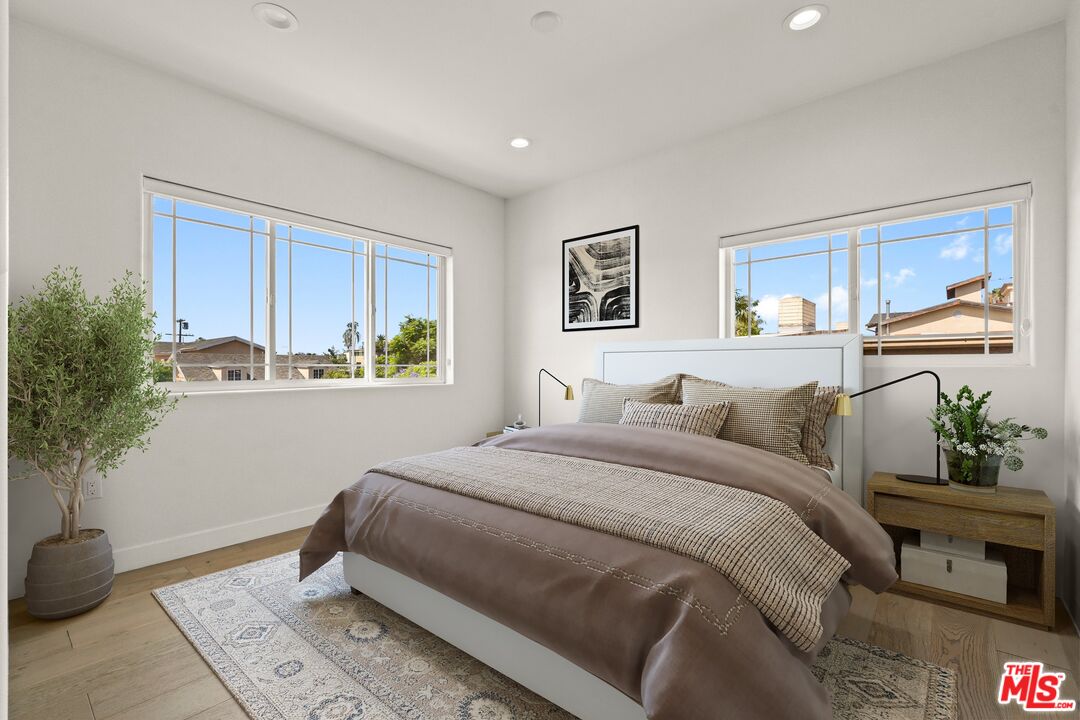 5019 Maplewood Ave Unit: 101