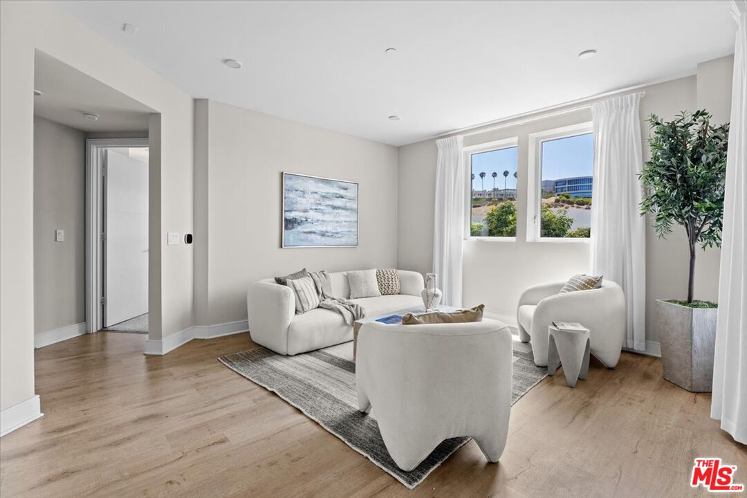 6030 Seabluff Dr Unit: 412