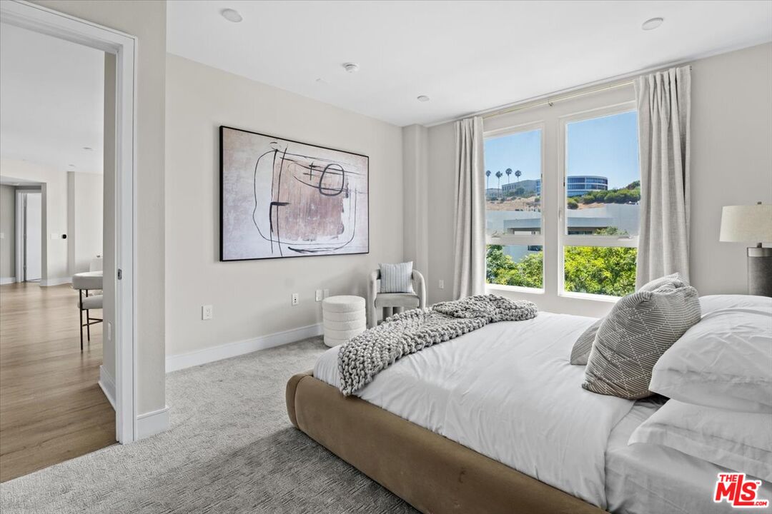6030 Seabluff Dr Unit: 412