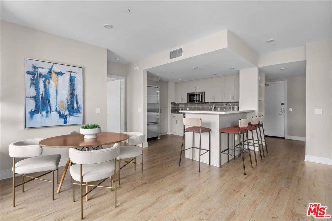6030 Seabluff Dr Unit: 412
