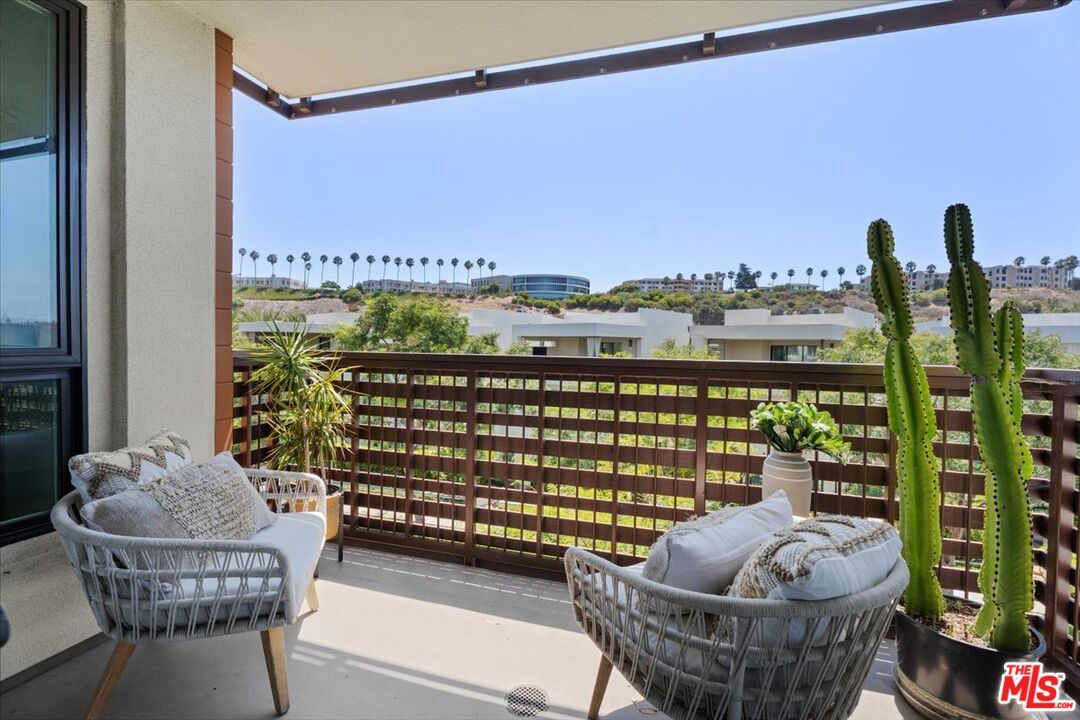 6030 Seabluff Dr Unit: 412