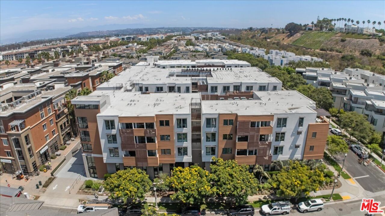 6030 Seabluff Dr Unit: 412