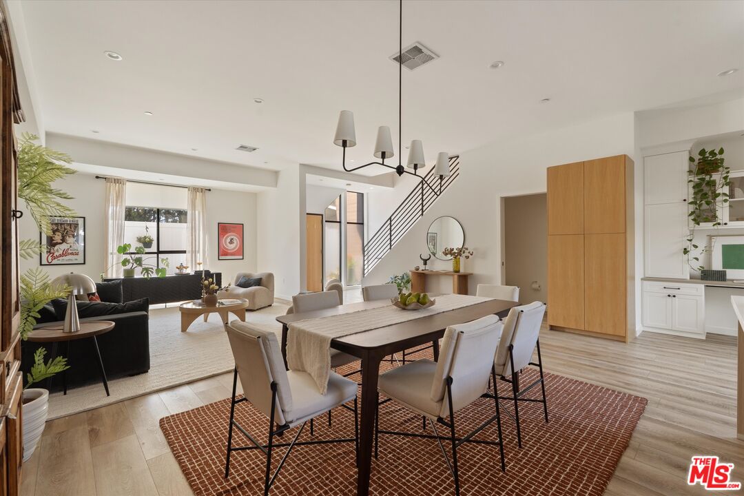 3961 Tilden Ave Unit: 3