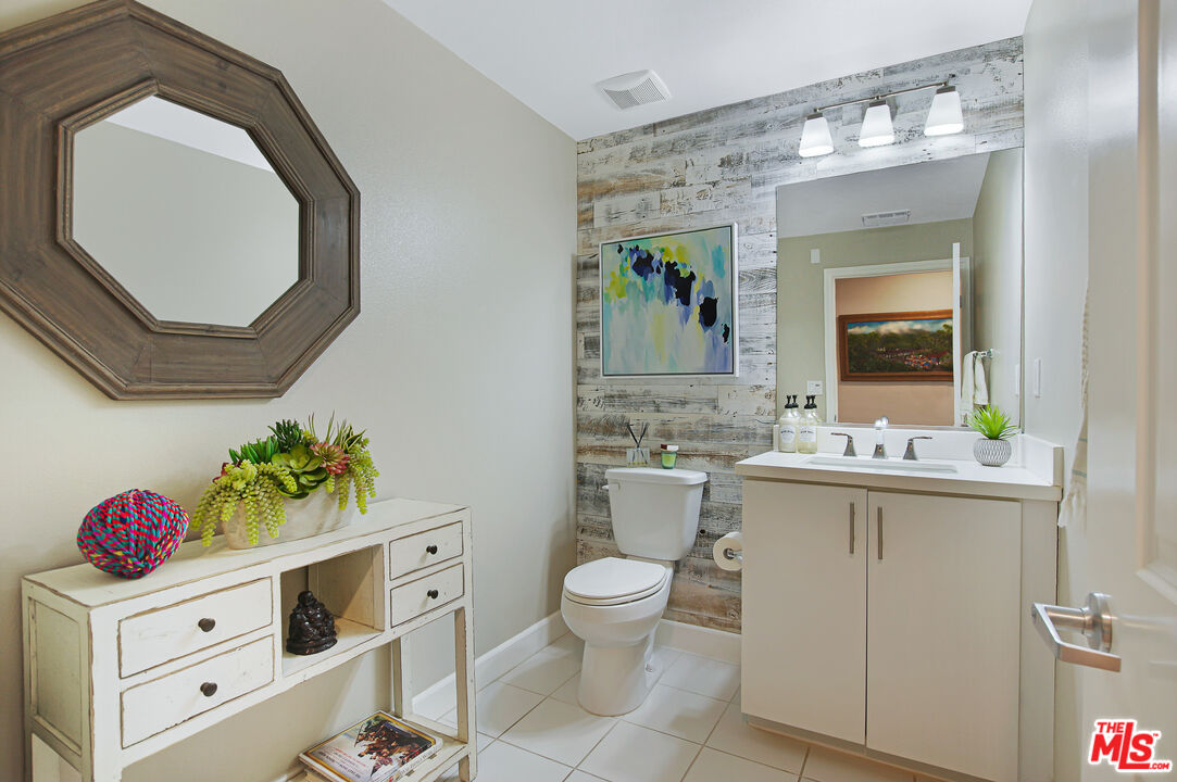 12875 Runway Road RD Unit: 2