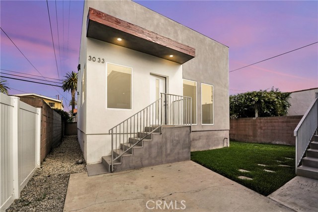 3031 Vineyard AVE Unit: 2